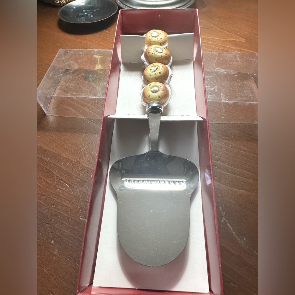 Gourmet cheese shaver vantage